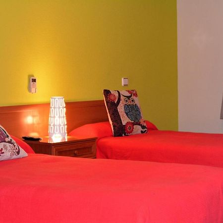 Hostal Gastrobar Carmelo Villarejo de Salvanés Exteriér fotografie